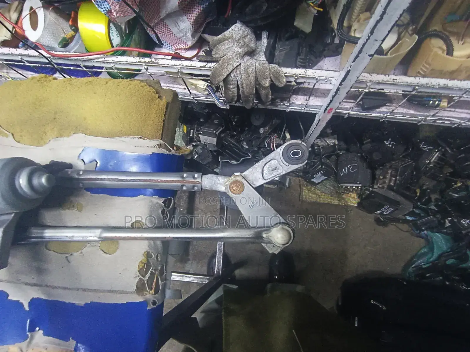 Toyota Corolla Axio / Fielder Front Wiper Motor With Linkage Assembly