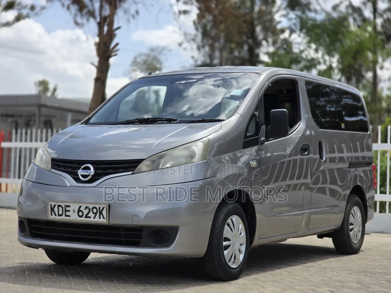 Nissan NV200 2014 Gray
