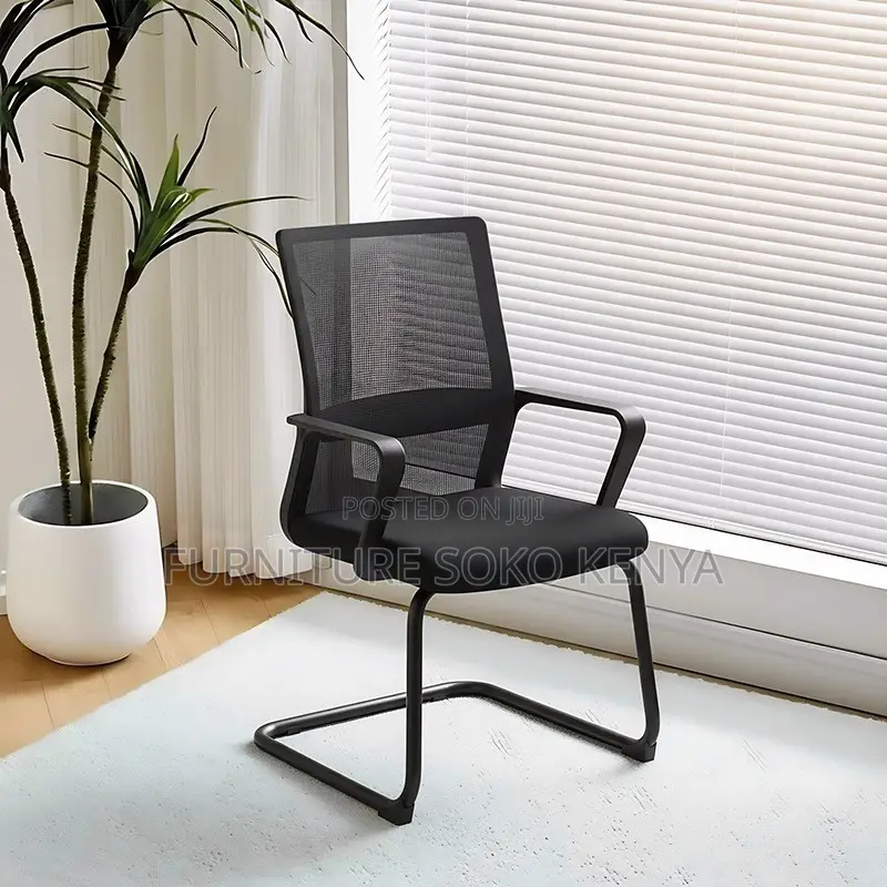 Office Chair : Black Mesh Office Visitor & Waiting Chair