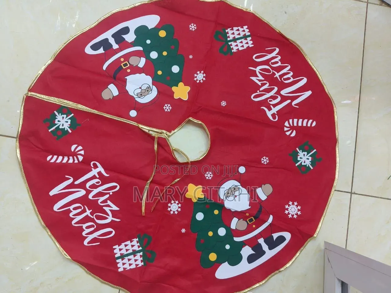 Christmas Tree Coloured Skirt Decor in Red