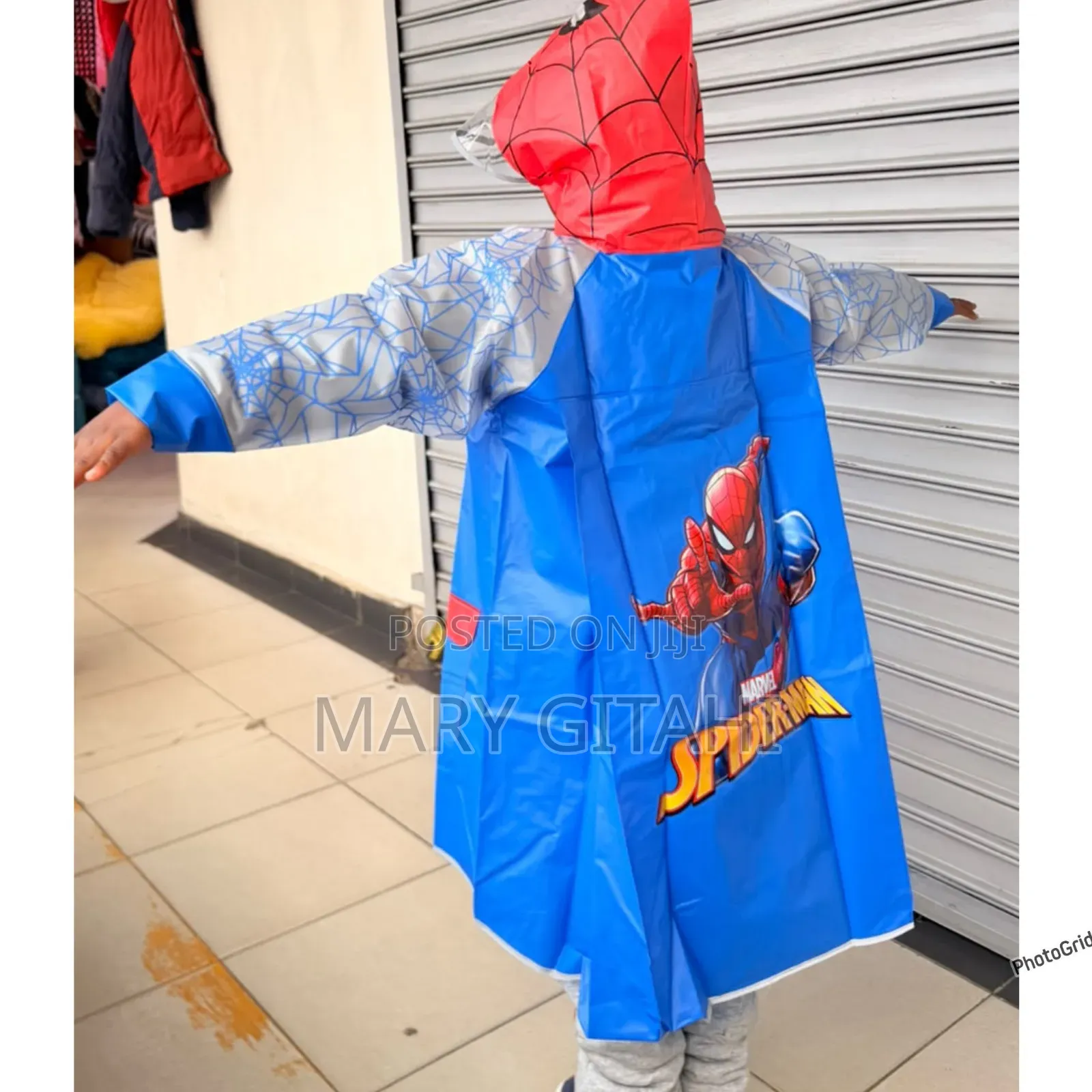 Kids Raincoats 
Sizes M,L,XL,2XL,3XL