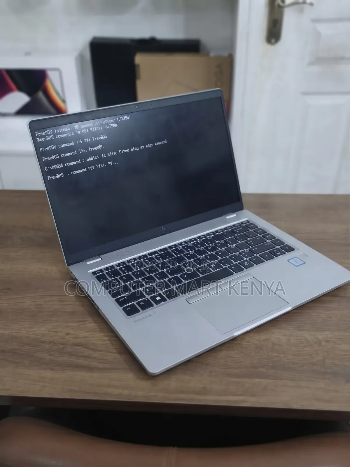 New Laptop HP ProBook 460 G11 16GB Intel Core Ultra 7 SSD 512GB