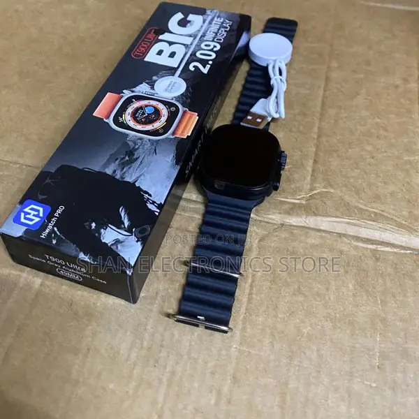T900 Ultra Smart Watch Featuring a Large 2.09 Inch Display