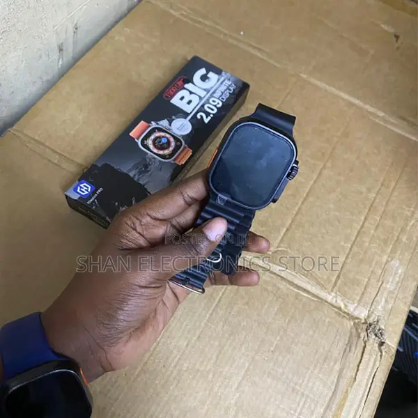 T900 Ultra Smart Watch With Bold Oversized Screen