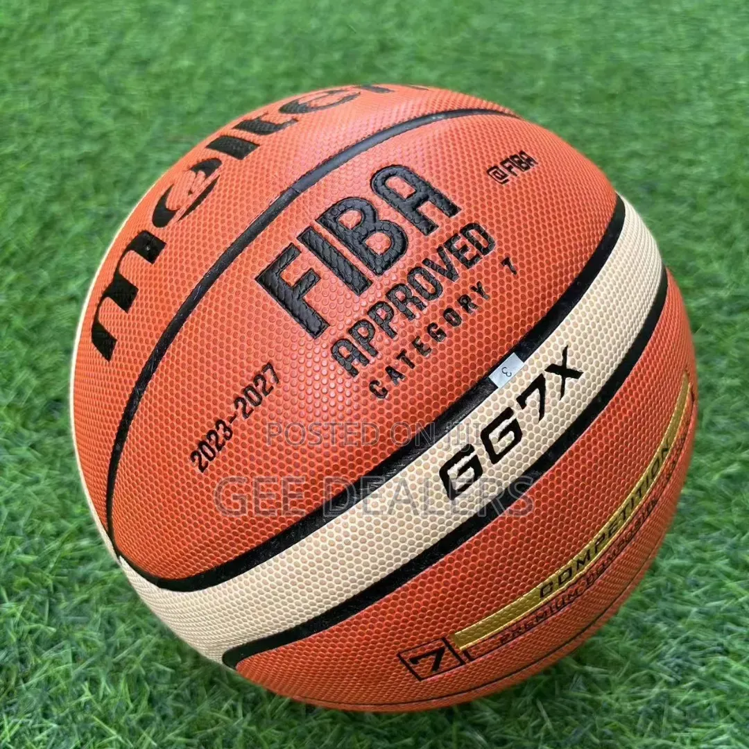 Molten Basketball, Basketball Size 7 GG7X