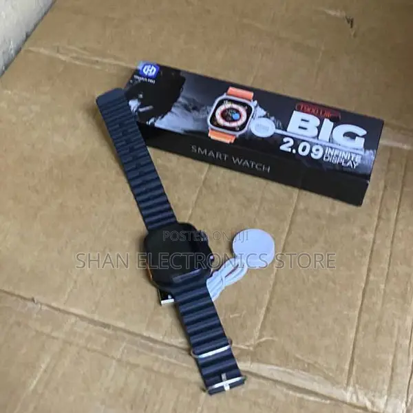T900 Ultra Smart Watch With a Striking 2.09 Inch Screen