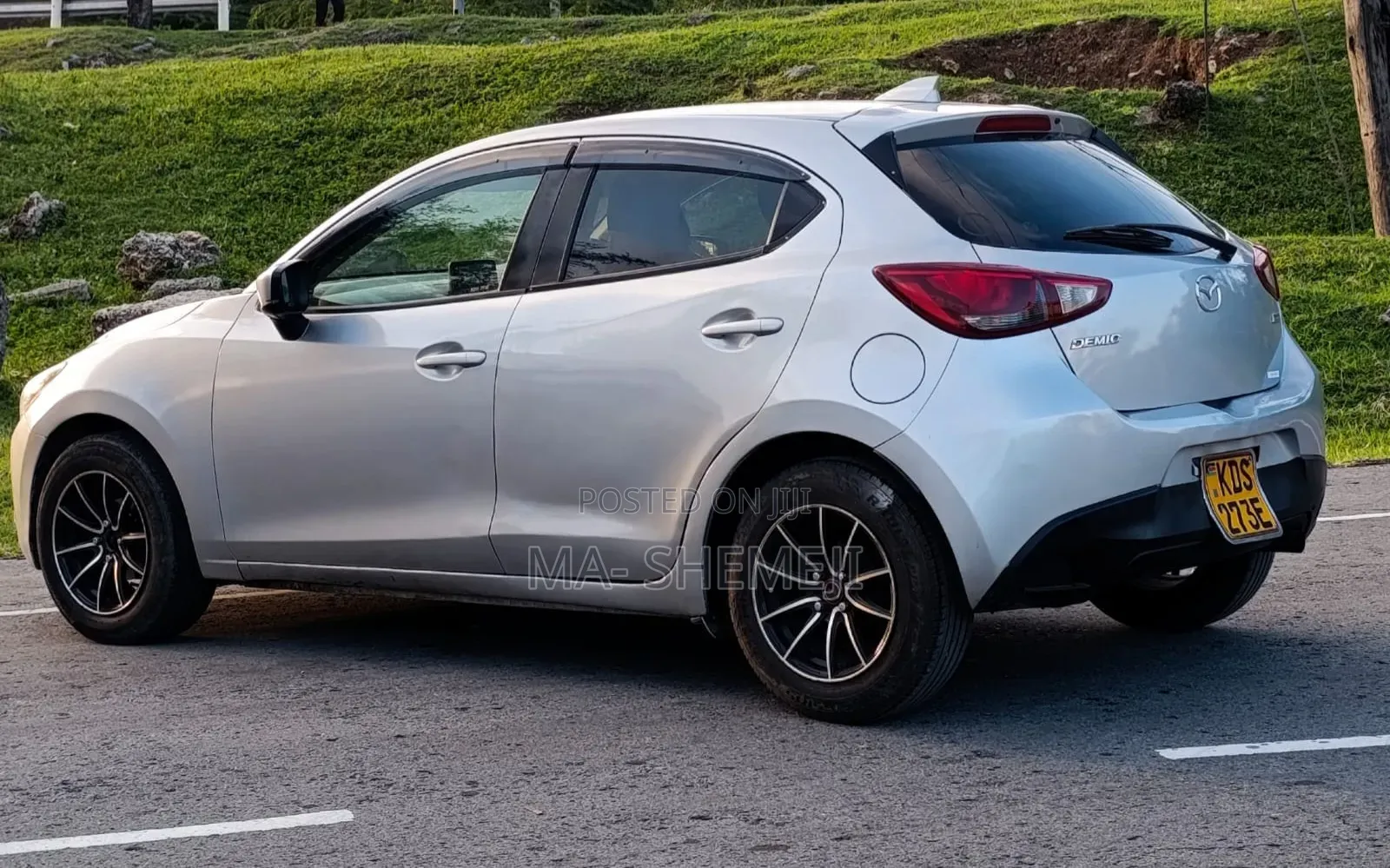 Mazda Demio 2017 Silver