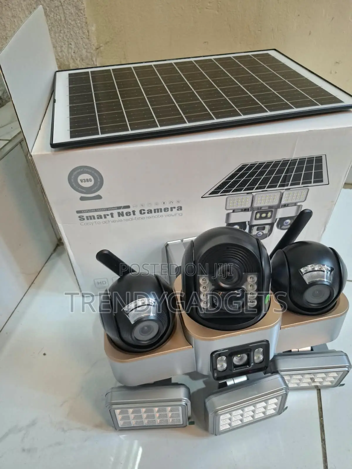 VTS 30 Triple Lens Solar Security Camera With LED Floodlights