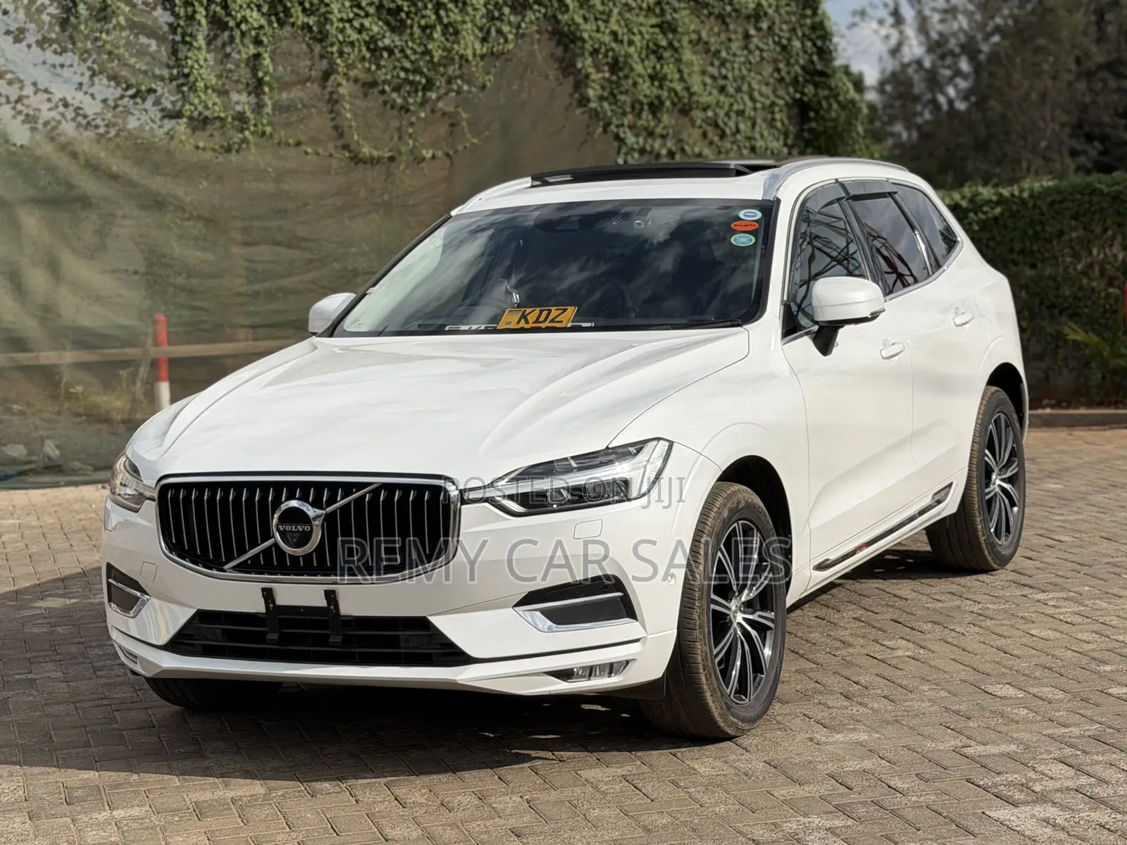 Volvo XC60 2018 White