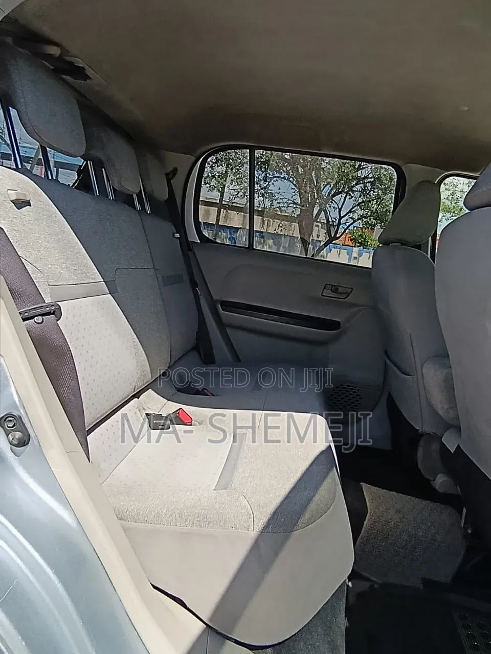 Toyota Passo 1.0 FWD 2017 Silver