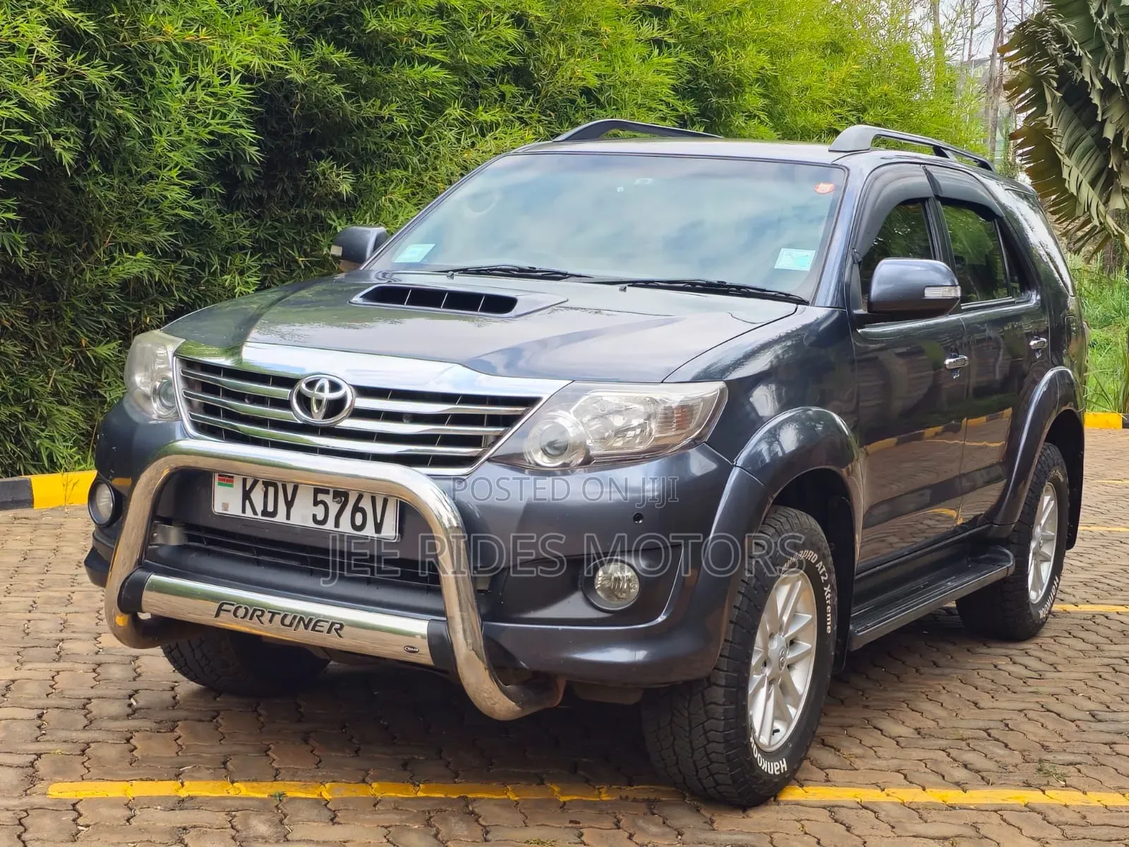 Toyota Fortuner 2013 Gray