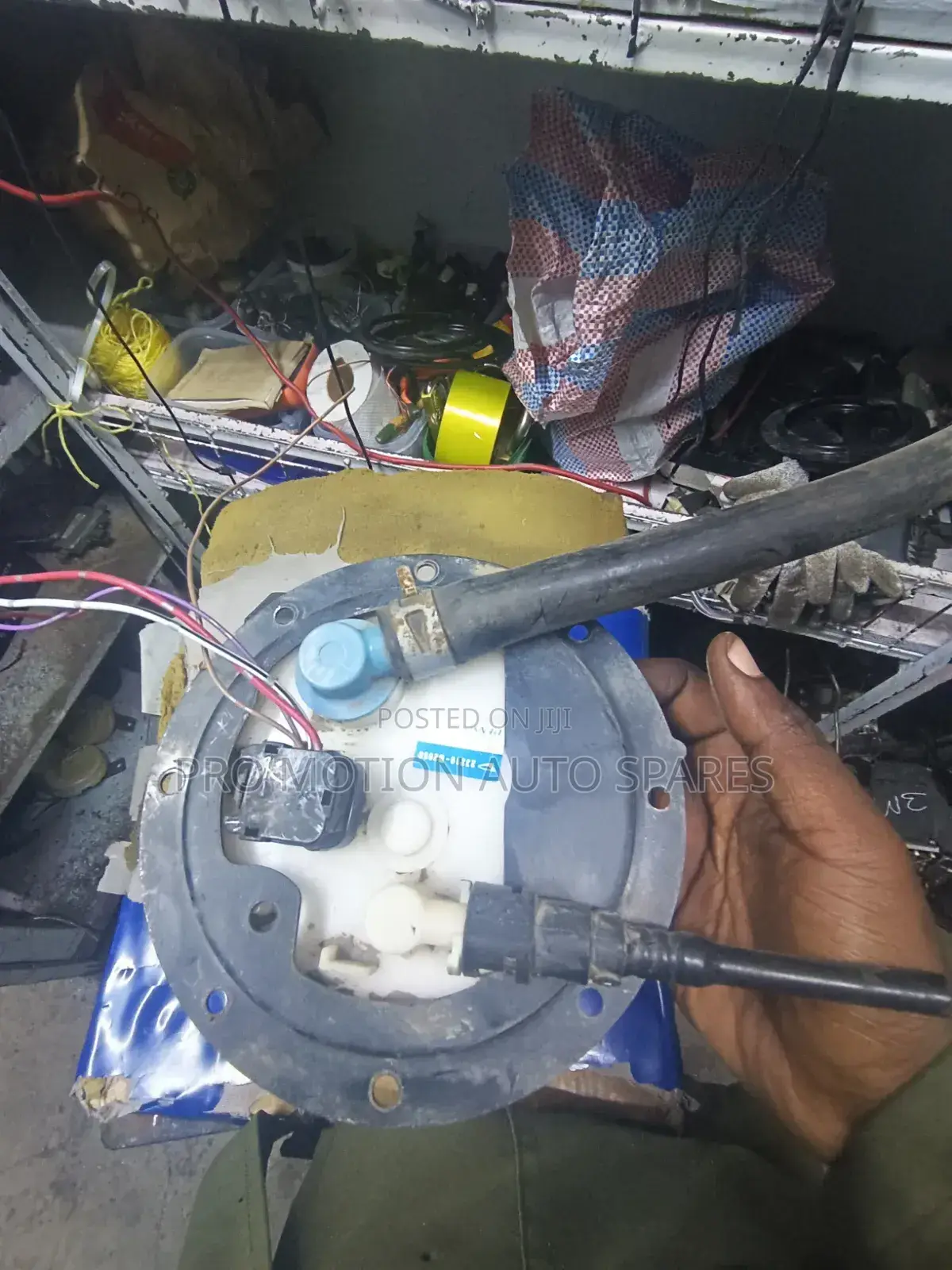 Toyota Vanguard / RAV4 Fuel Pump Assembly (ACA33, ACA38)