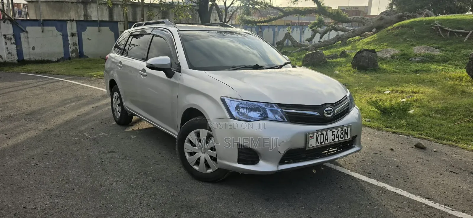 Toyota Corolla Fielder 1.5 Petrol FWD 2014 Silver