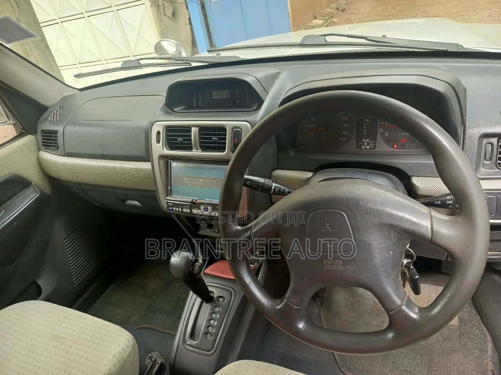 Mitsubishi Pajero IO 2006 Silver