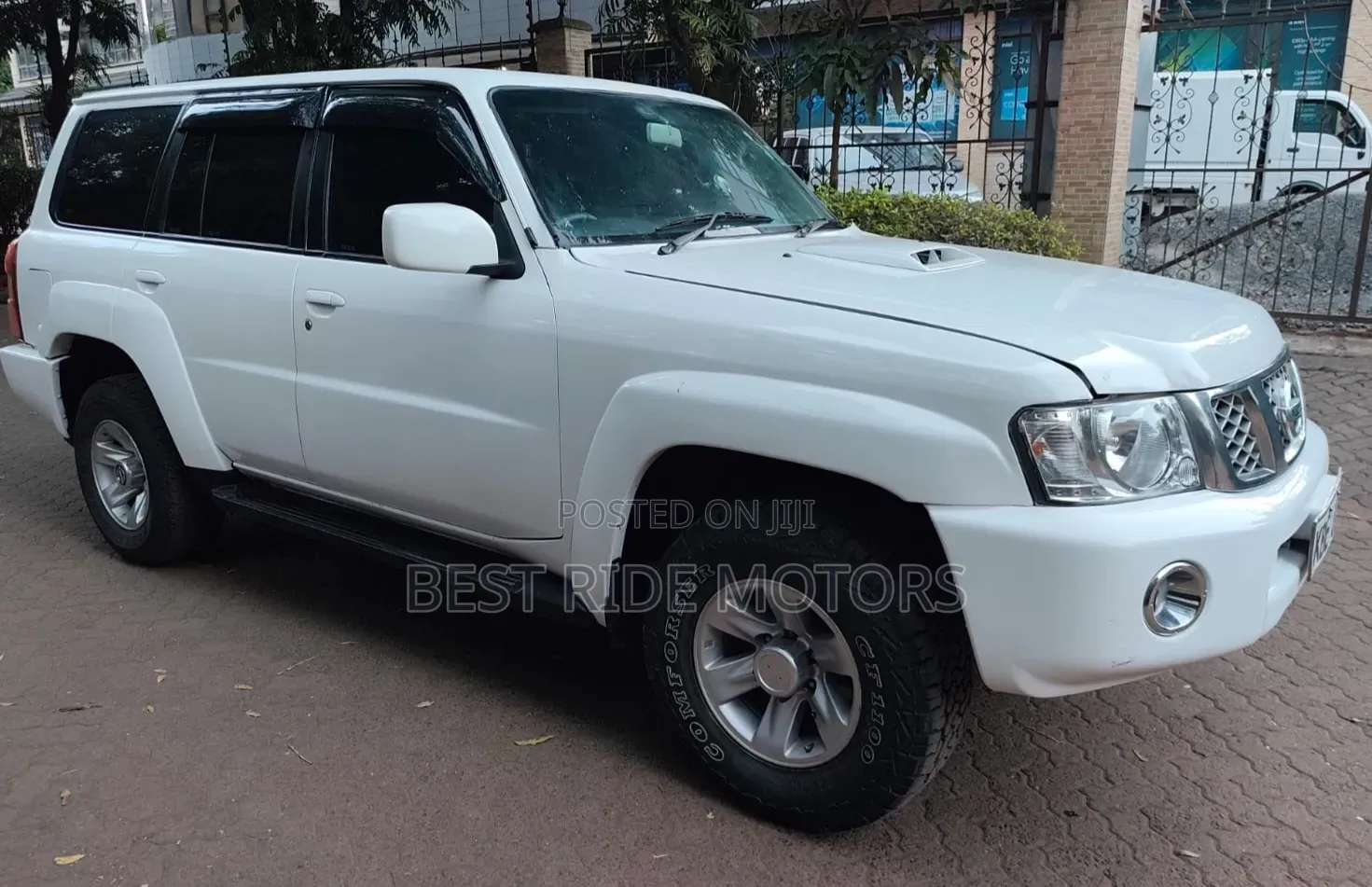 Nissan Patrol 3.0 GRX 2008 White