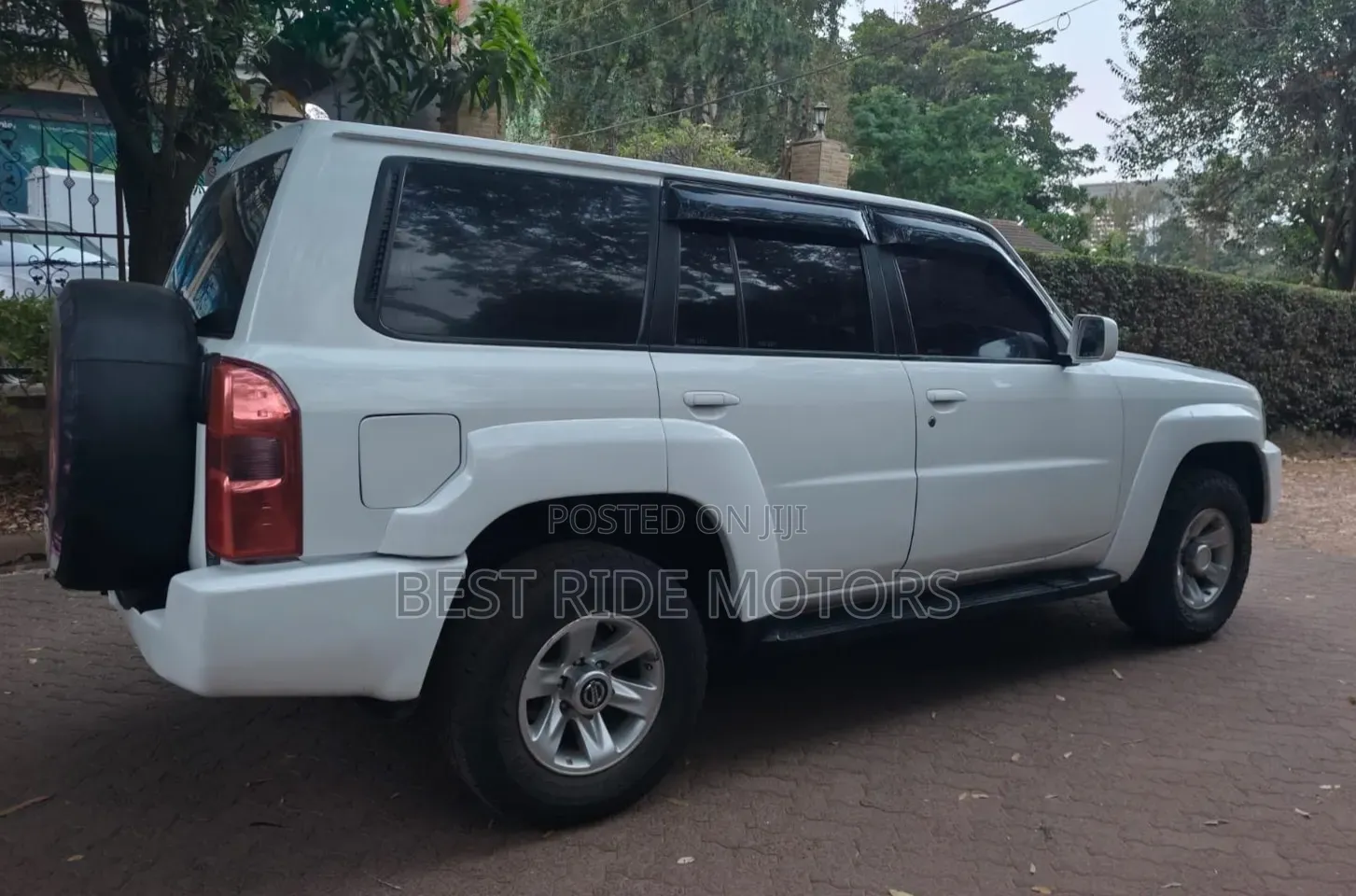 Nissan Patrol 3.0 GRX 2008 White