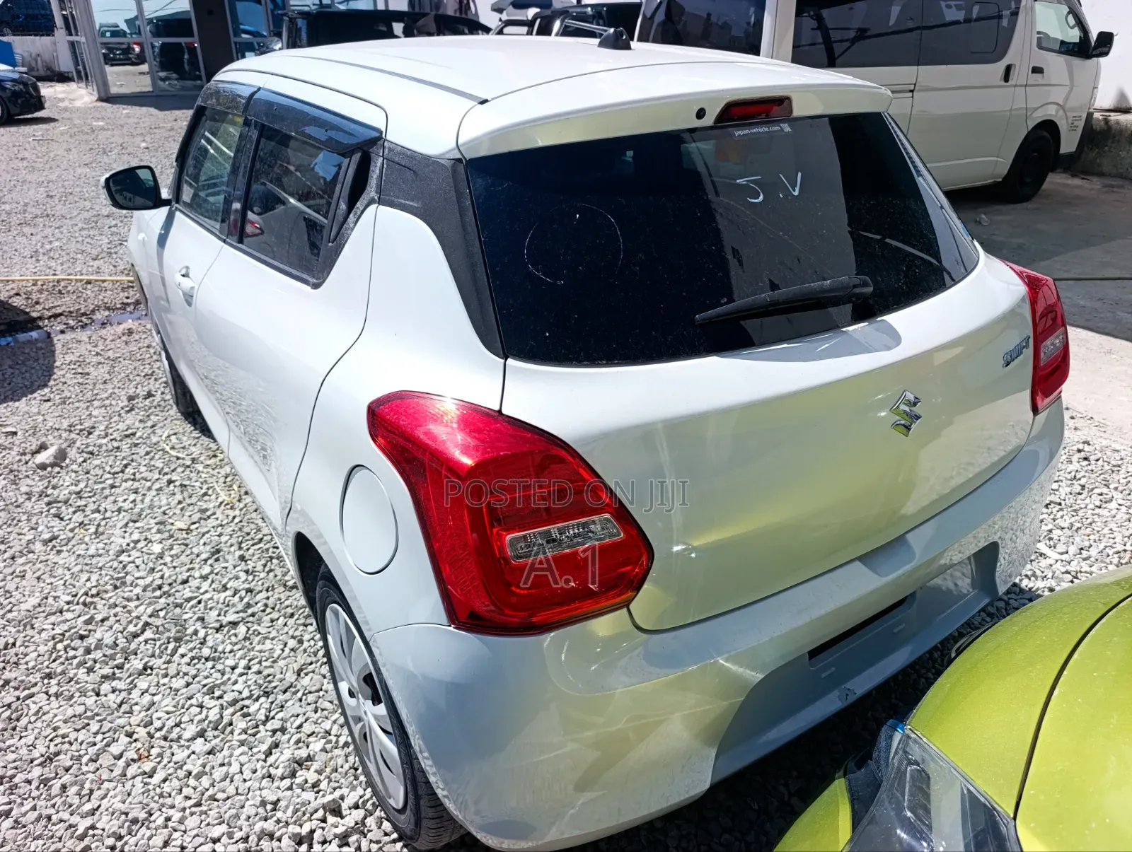 Suzuki Swift 2019 Pearl