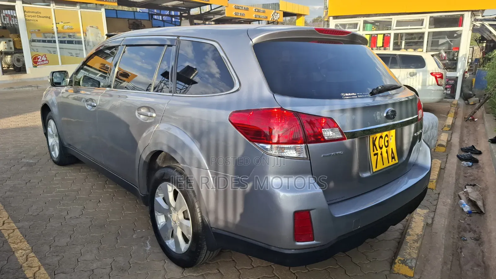 Subaru Outback 2.5i 2010 Gray