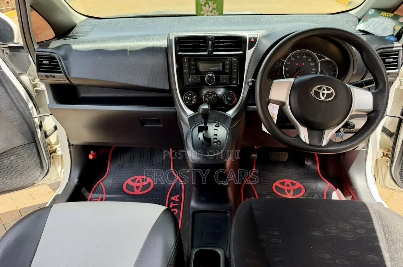 Toyota Ractis 1.5 FWD 2015 White