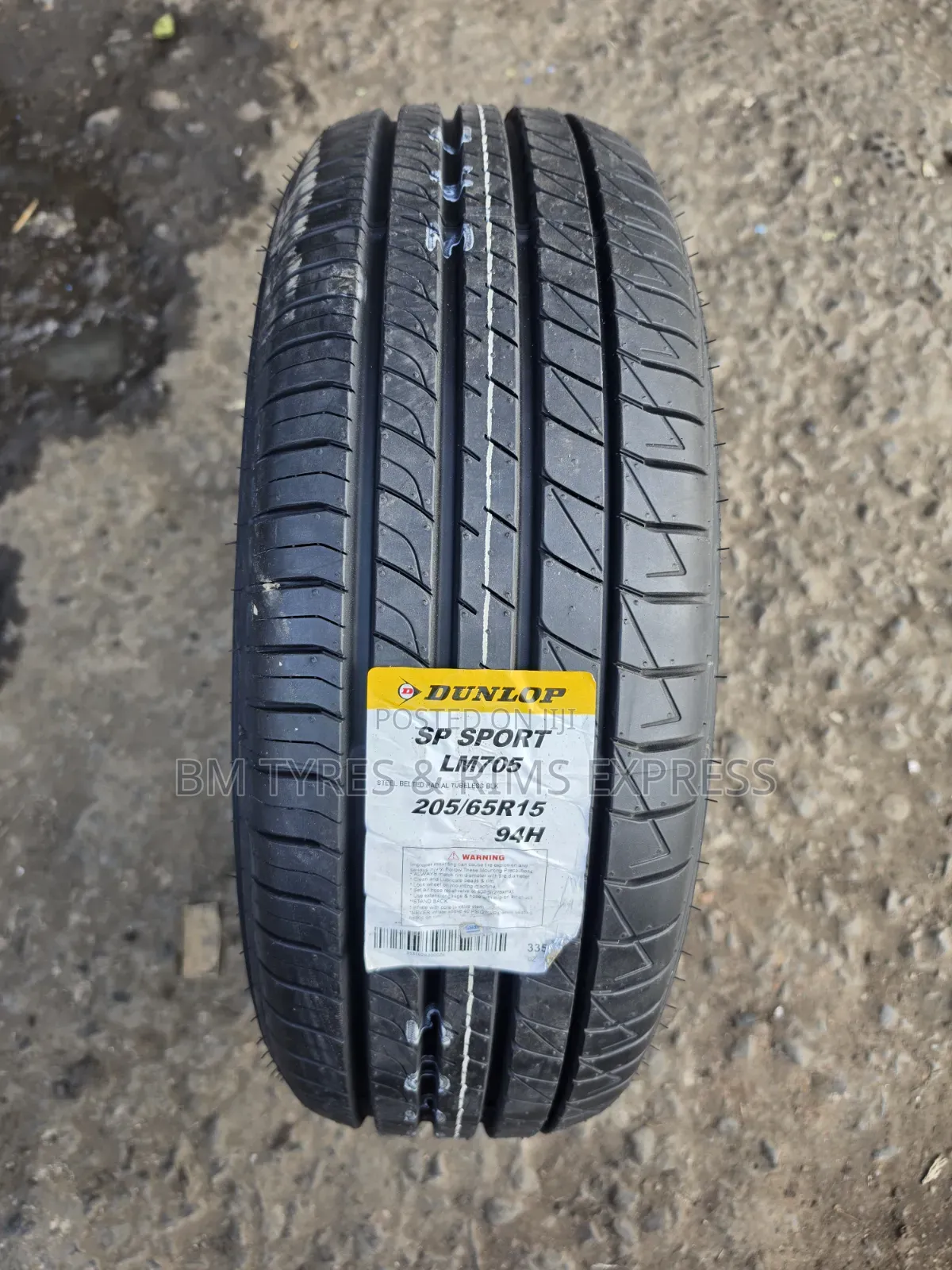 205/65 R15 Dunlop Tires