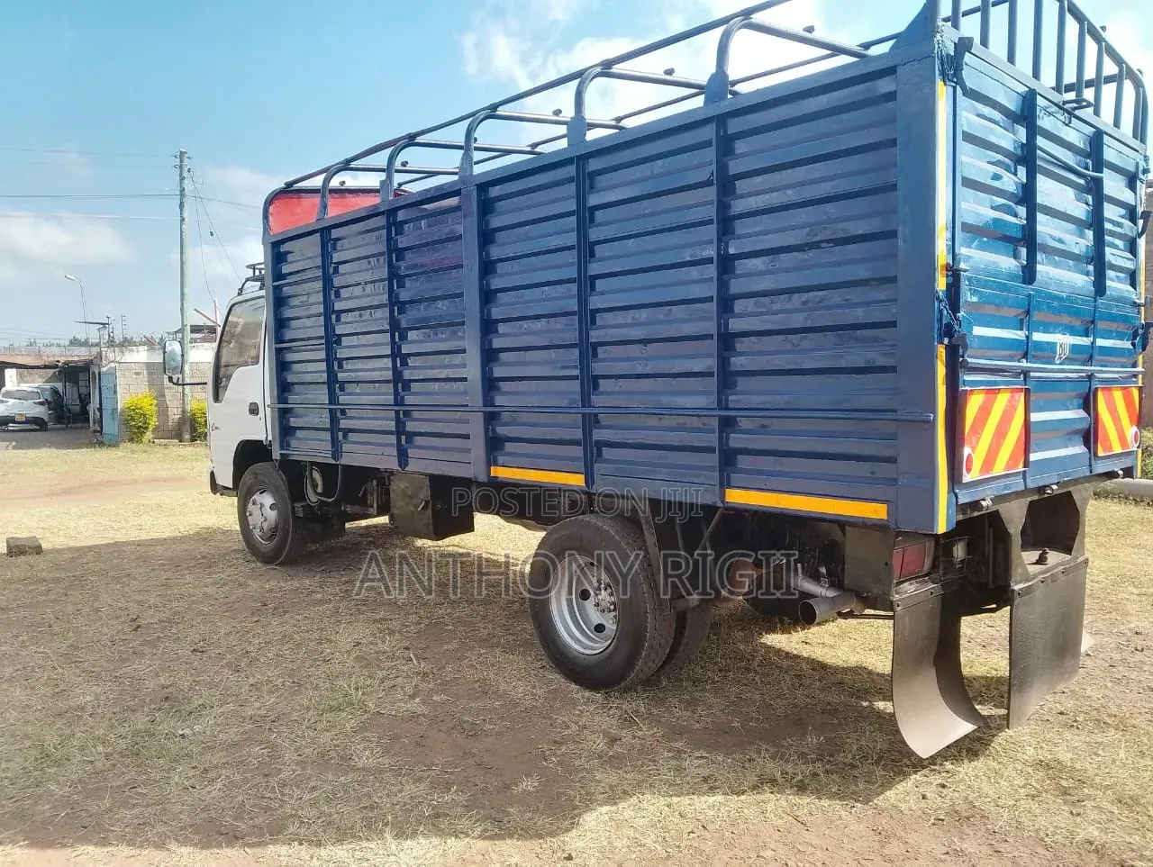 Isuzu NPR Lorry 2015 | 4300cc Diesel Manual | Local | Commercial Truck