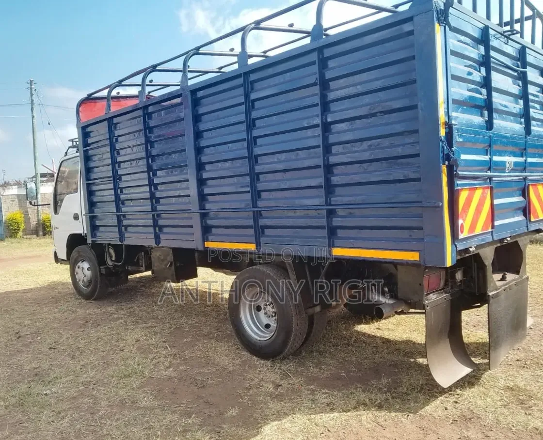 Isuzu NPR Lorry 2015 | 4300cc Diesel Manual | Local | Commercial Truck