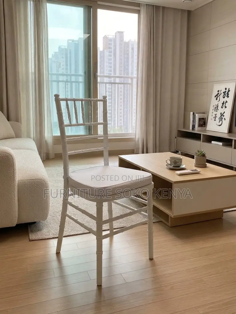 Dining Chair: Louis Style Plastic Dining Chair