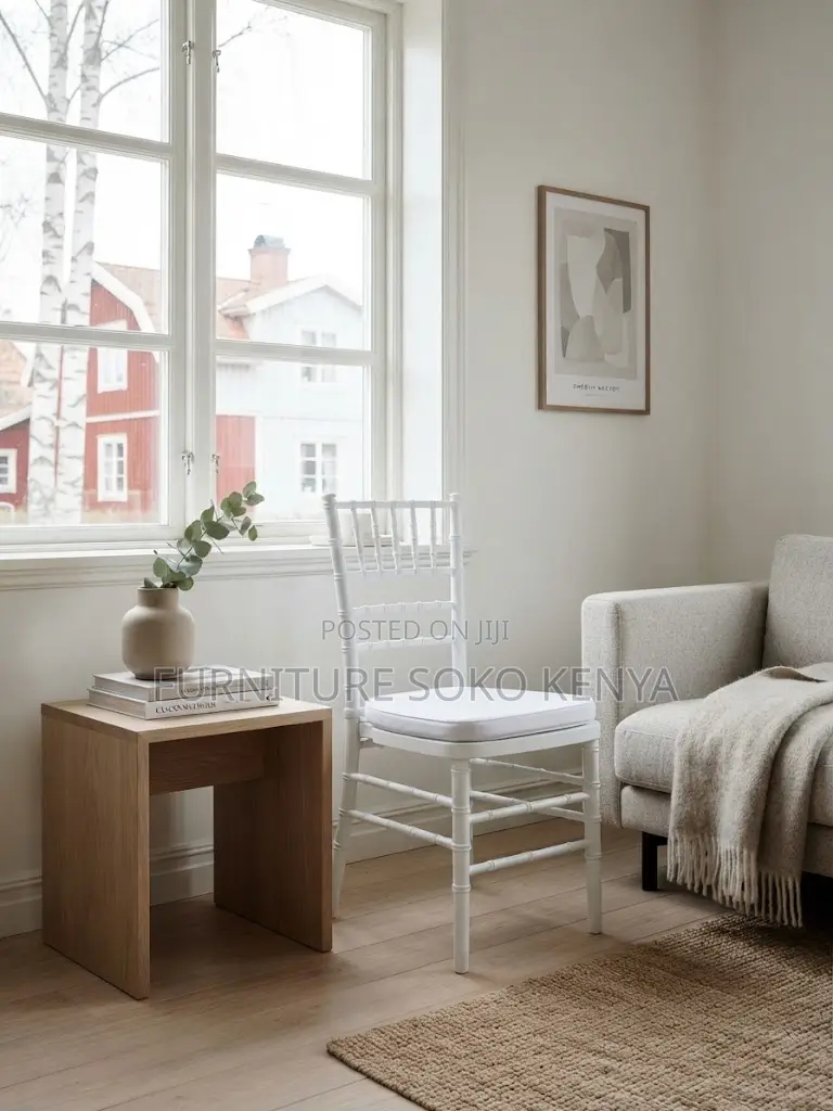 Dining Chair: Louis Style Plastic Dining Chair