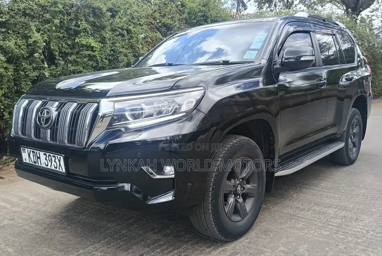 Toyota Land Cruiser Prado 2015 Black