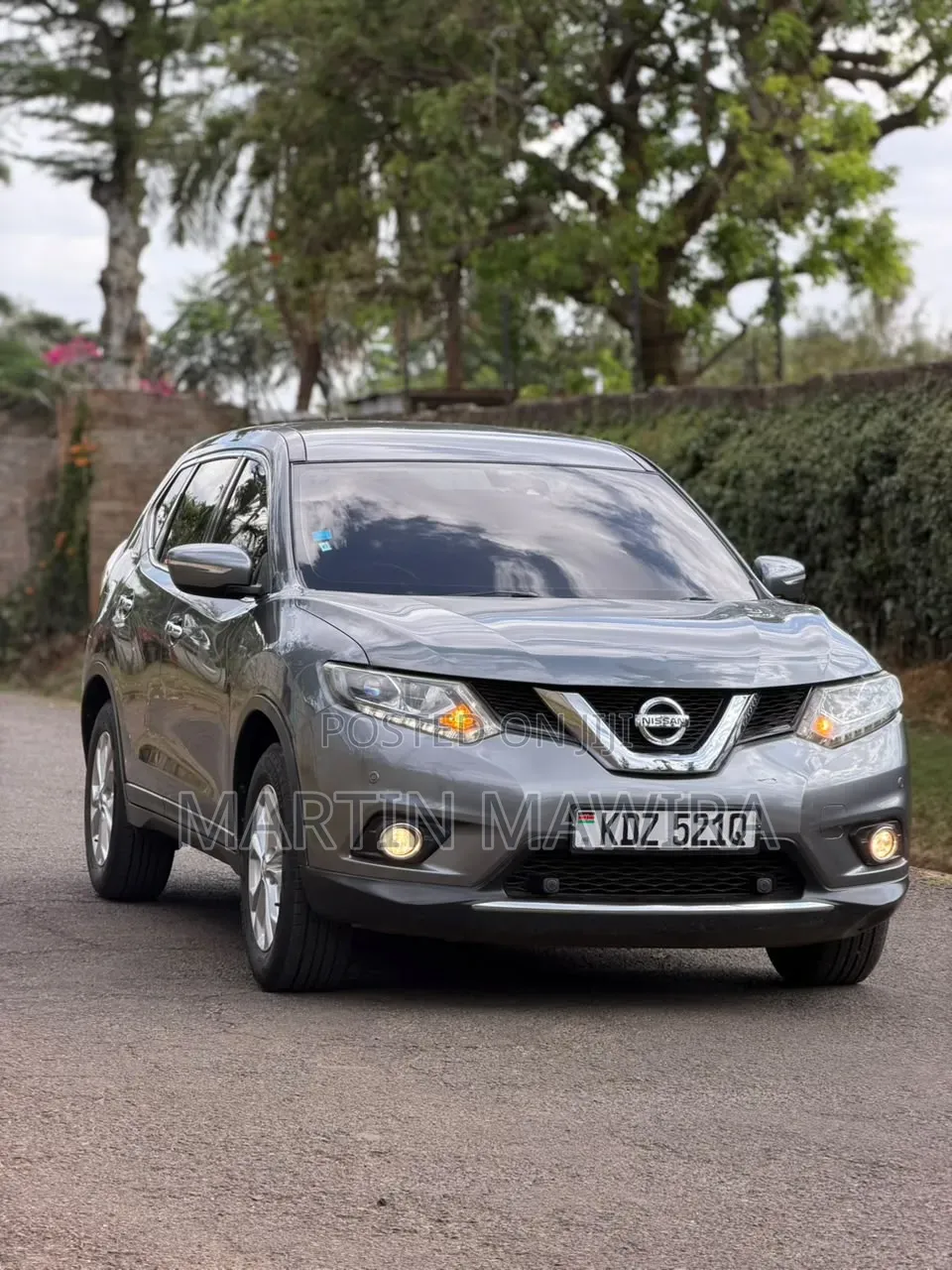 Nissan X-Trail 2015 Gray