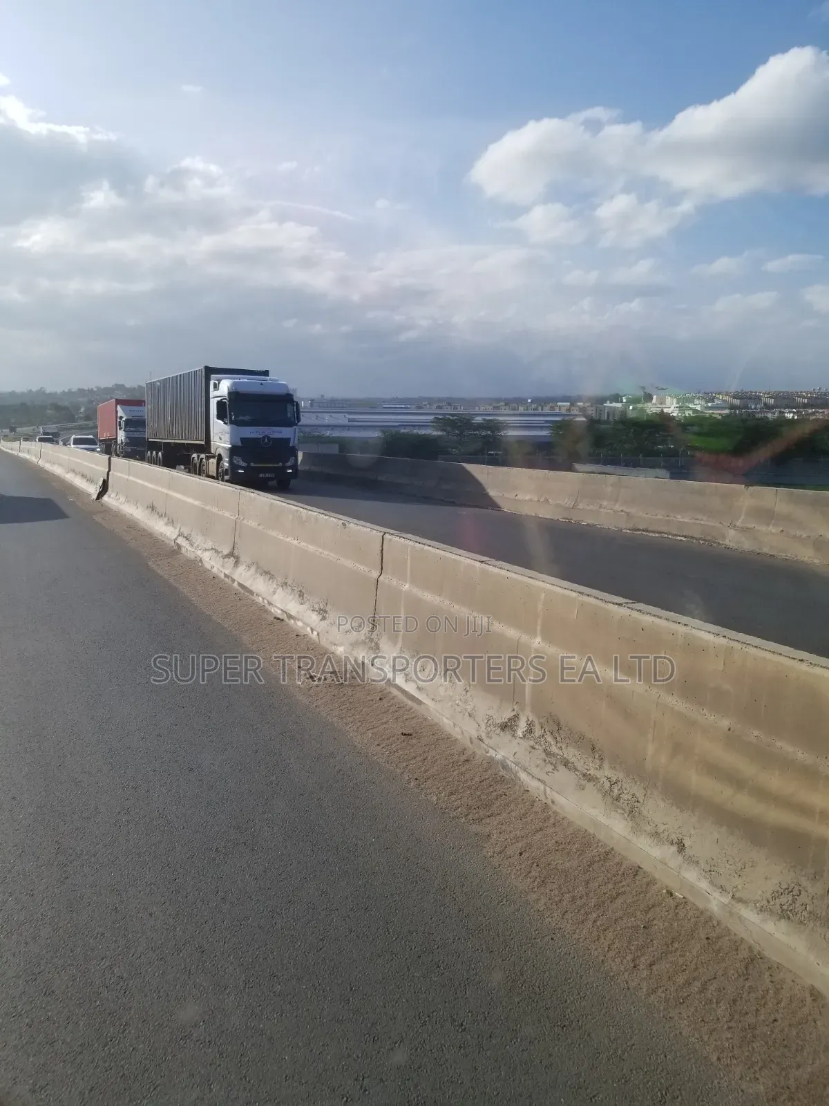 Transport Services Within Buruburu,umoja.Fedha . 28 tonnes.Trailer