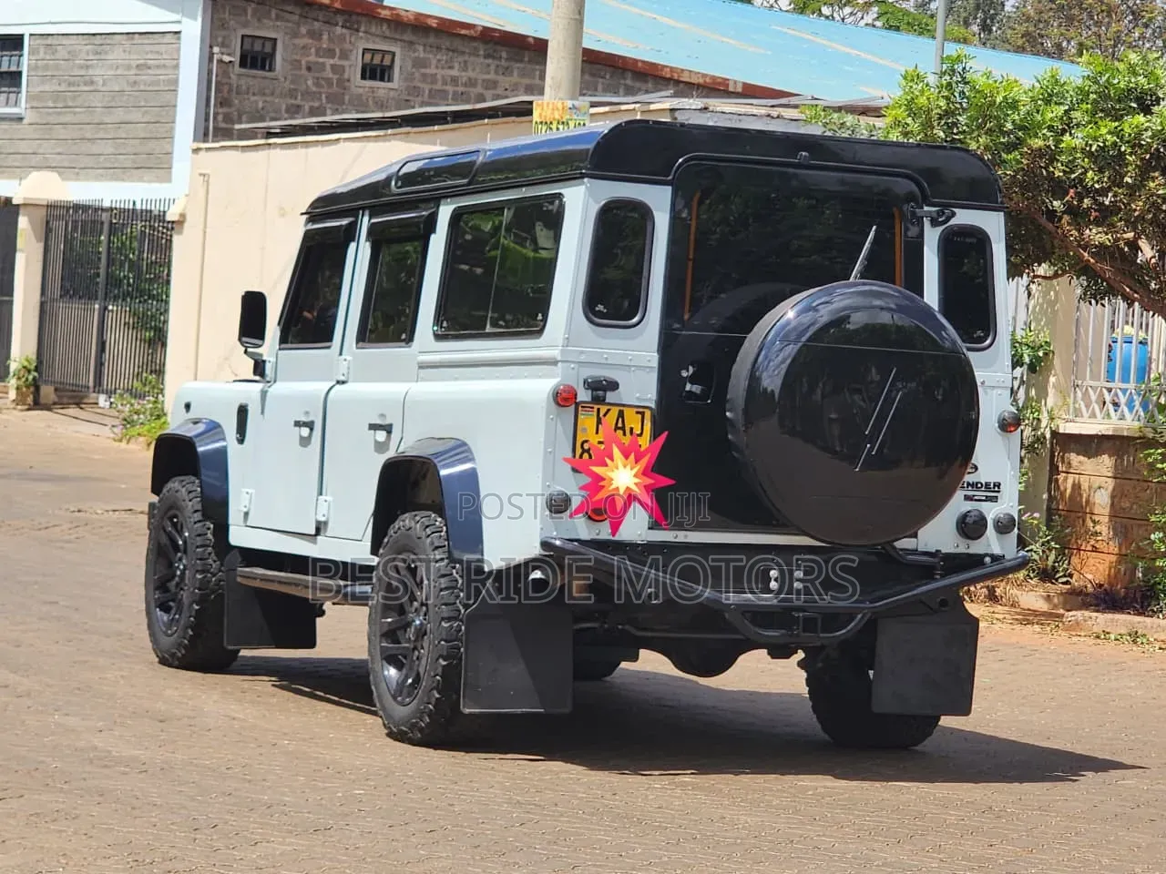 Land Rover Defender 1997 White