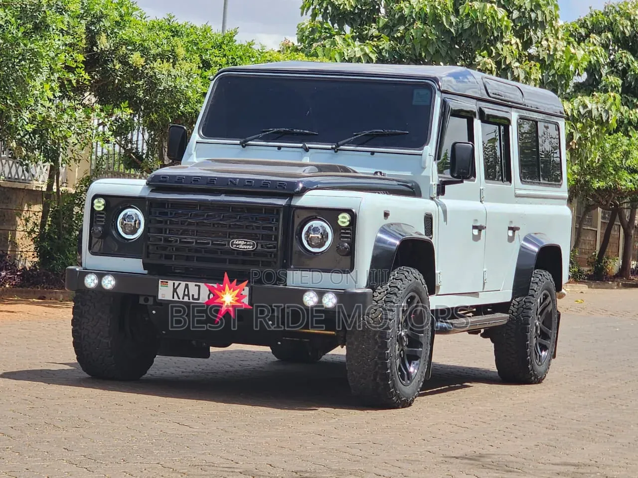 Land Rover Defender 1997 White
