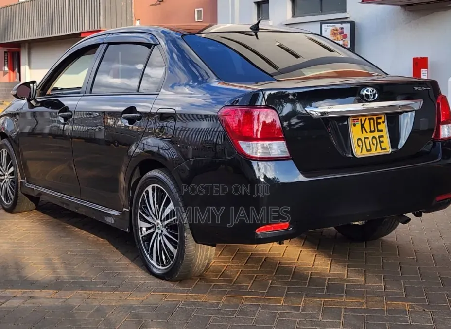 Toyota Axio 2014 Black