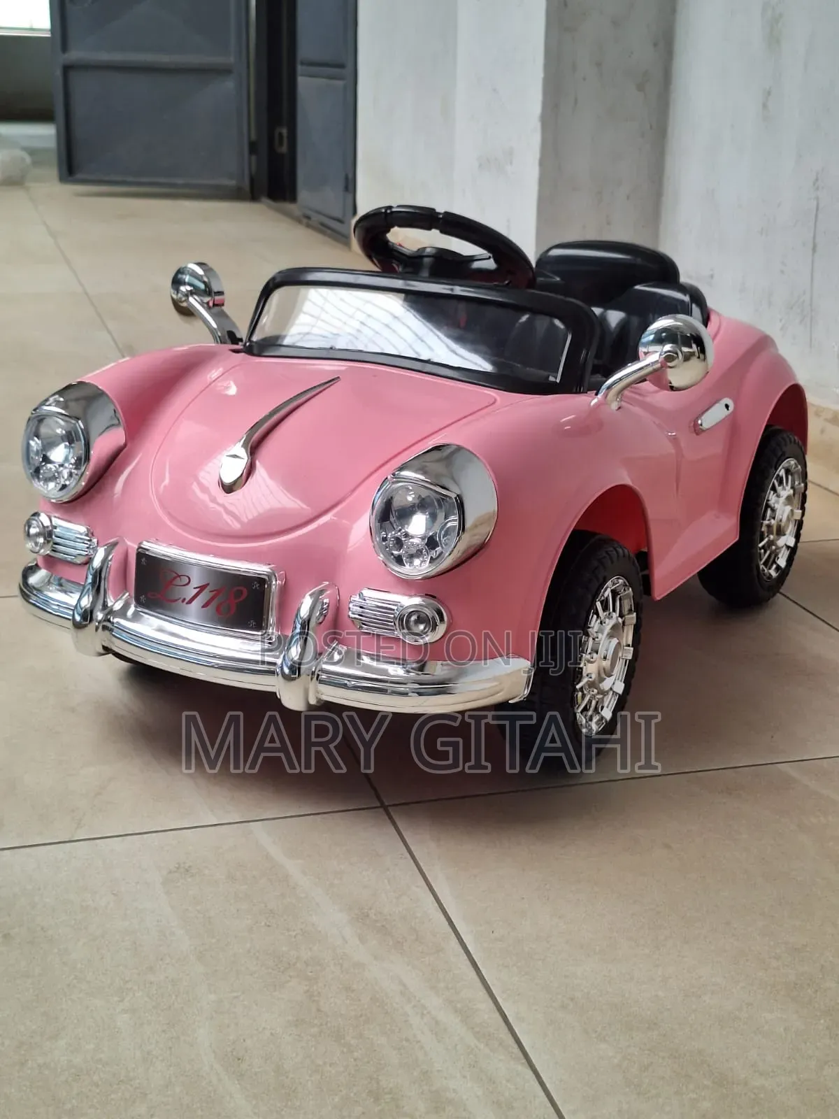 *Kids Electric Car
 Single Sit in Blue and Pink*