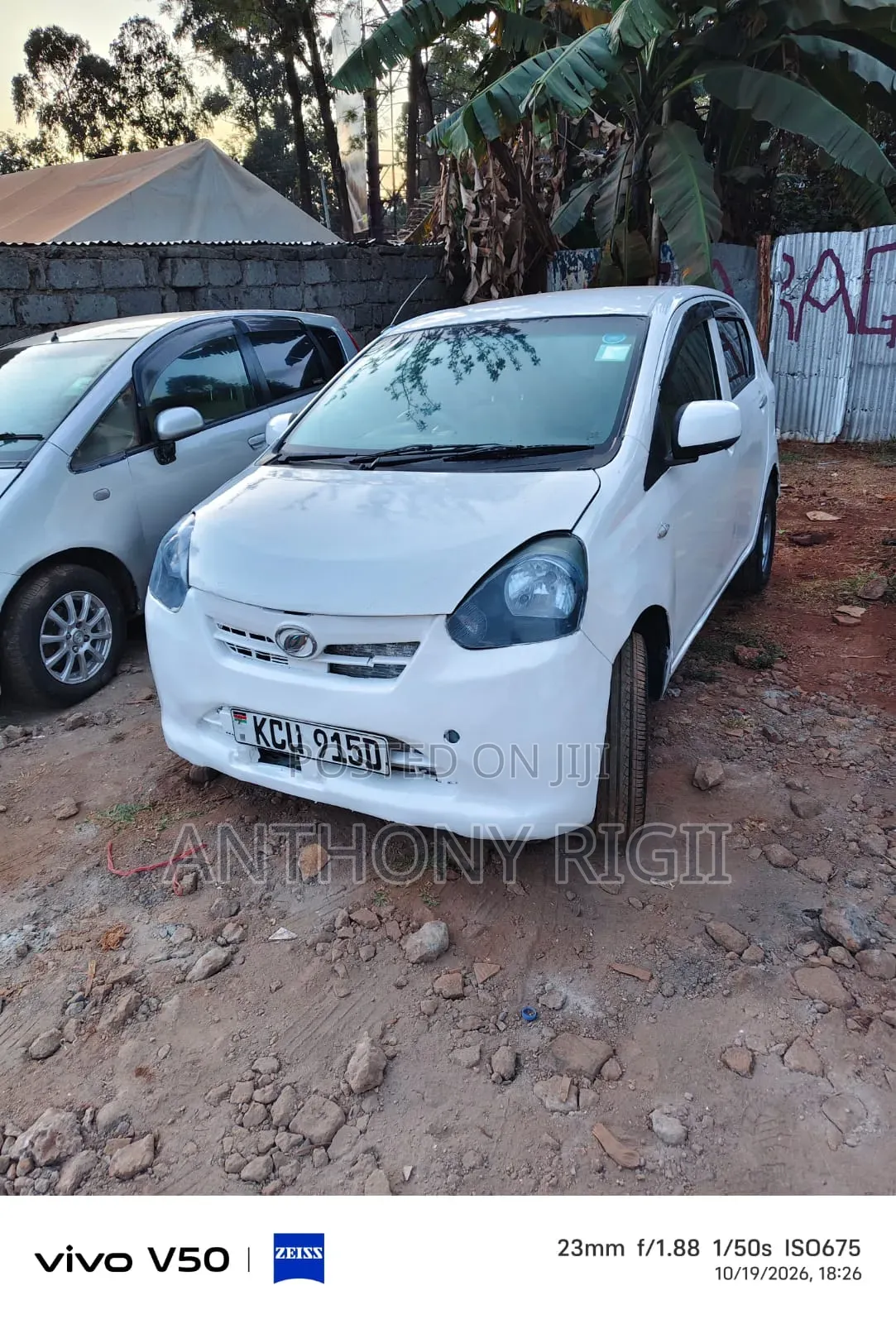 Daihatsu Mira 2012 White