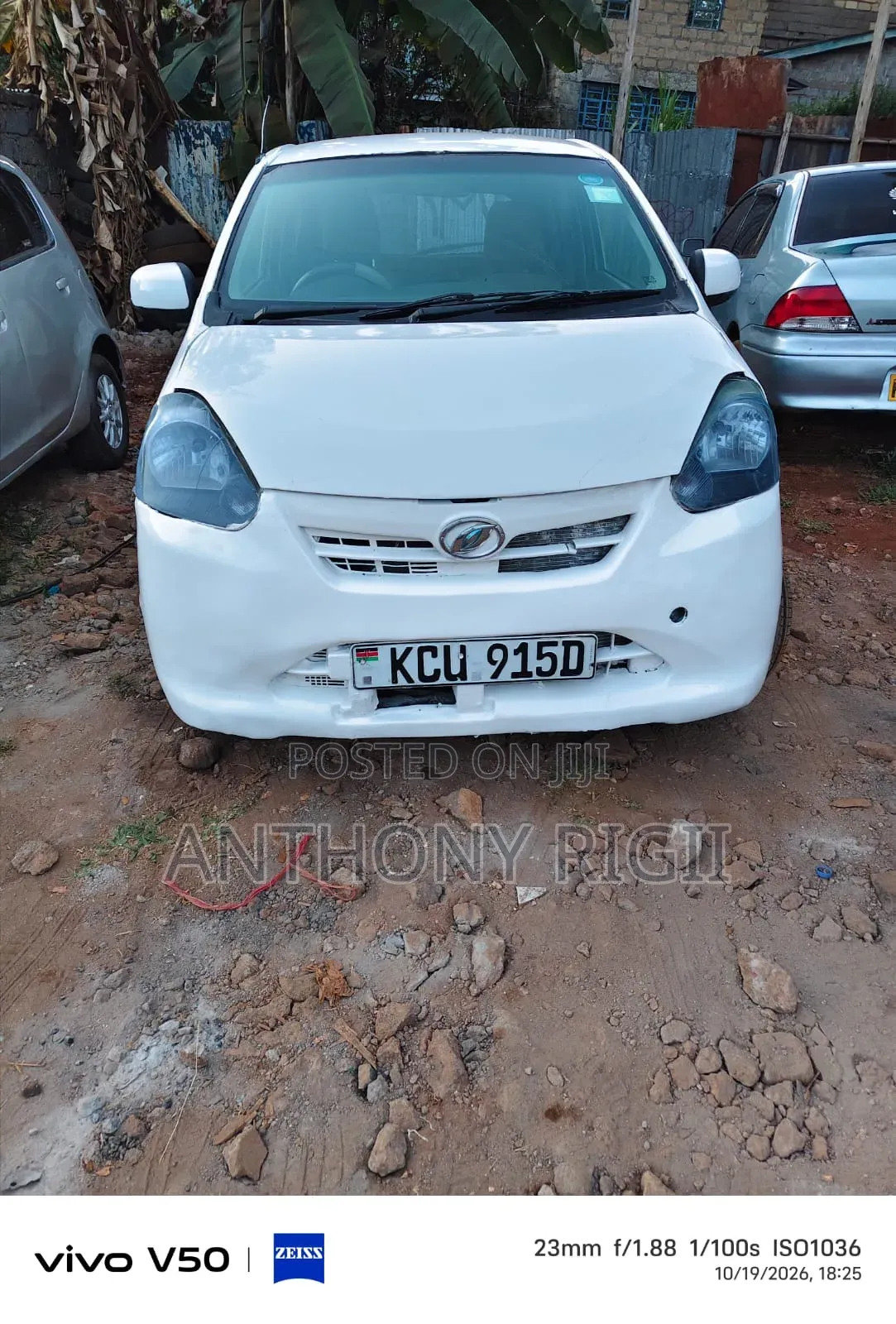 Daihatsu Mira 2012 White
