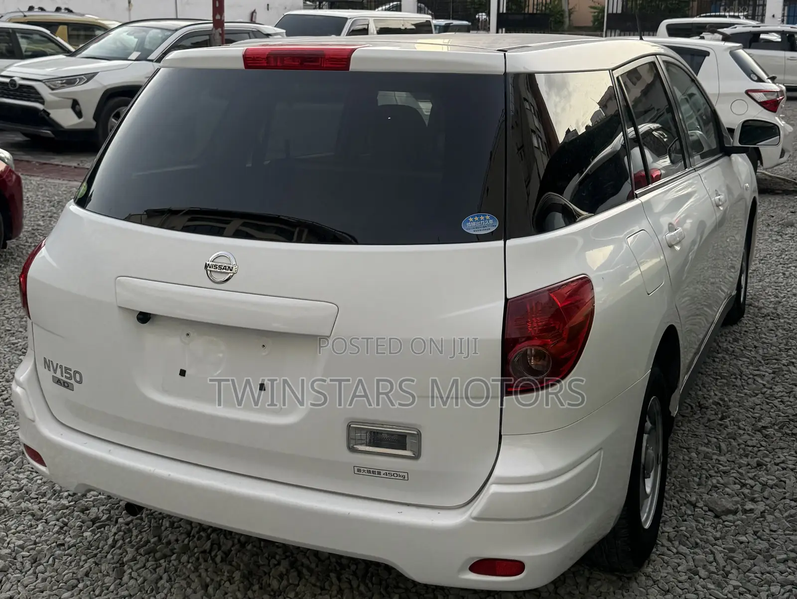 Nissan Advan 2020 White