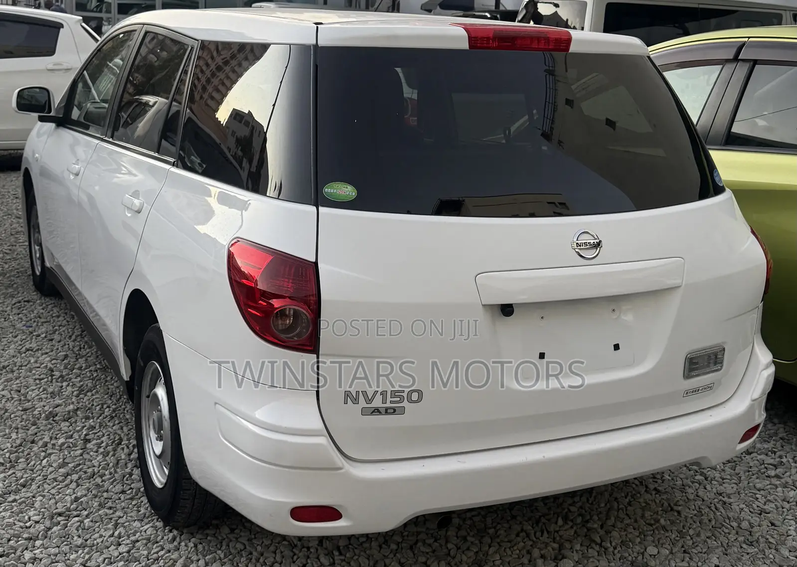 Nissan Advan 2020 White