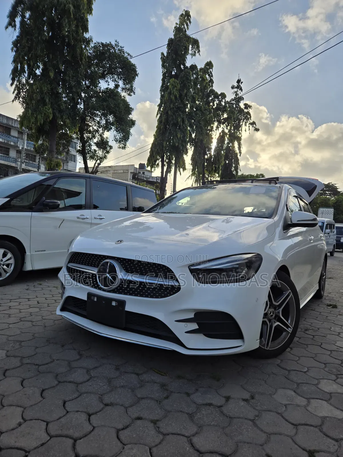 Mercedes-Benz B-Class 2019 White