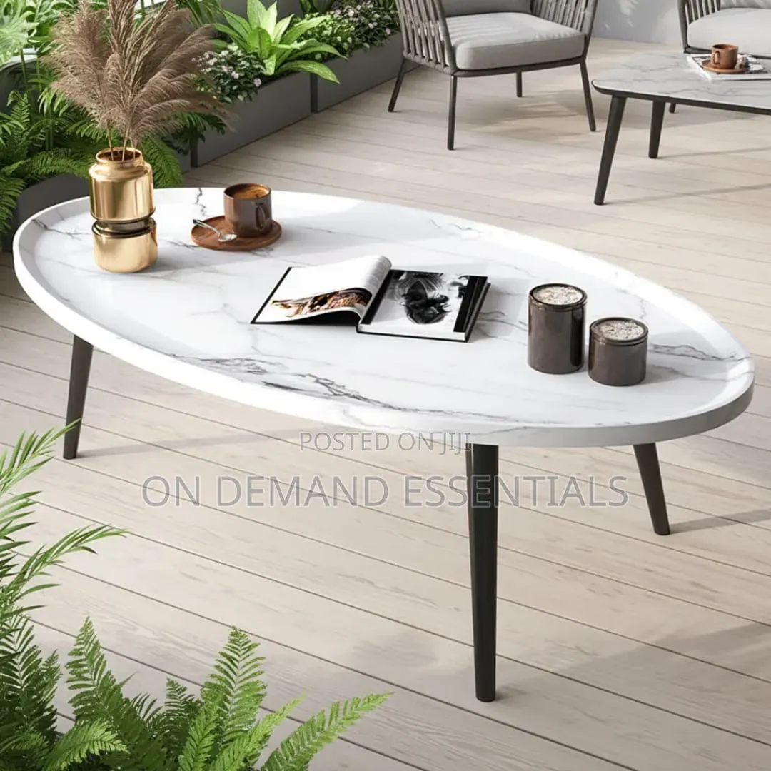 *Modern Oval Wooden Coffee Table Solid Wood Legs