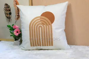 Understated Beauty Begins With the Smallest Details of Throw Pillows