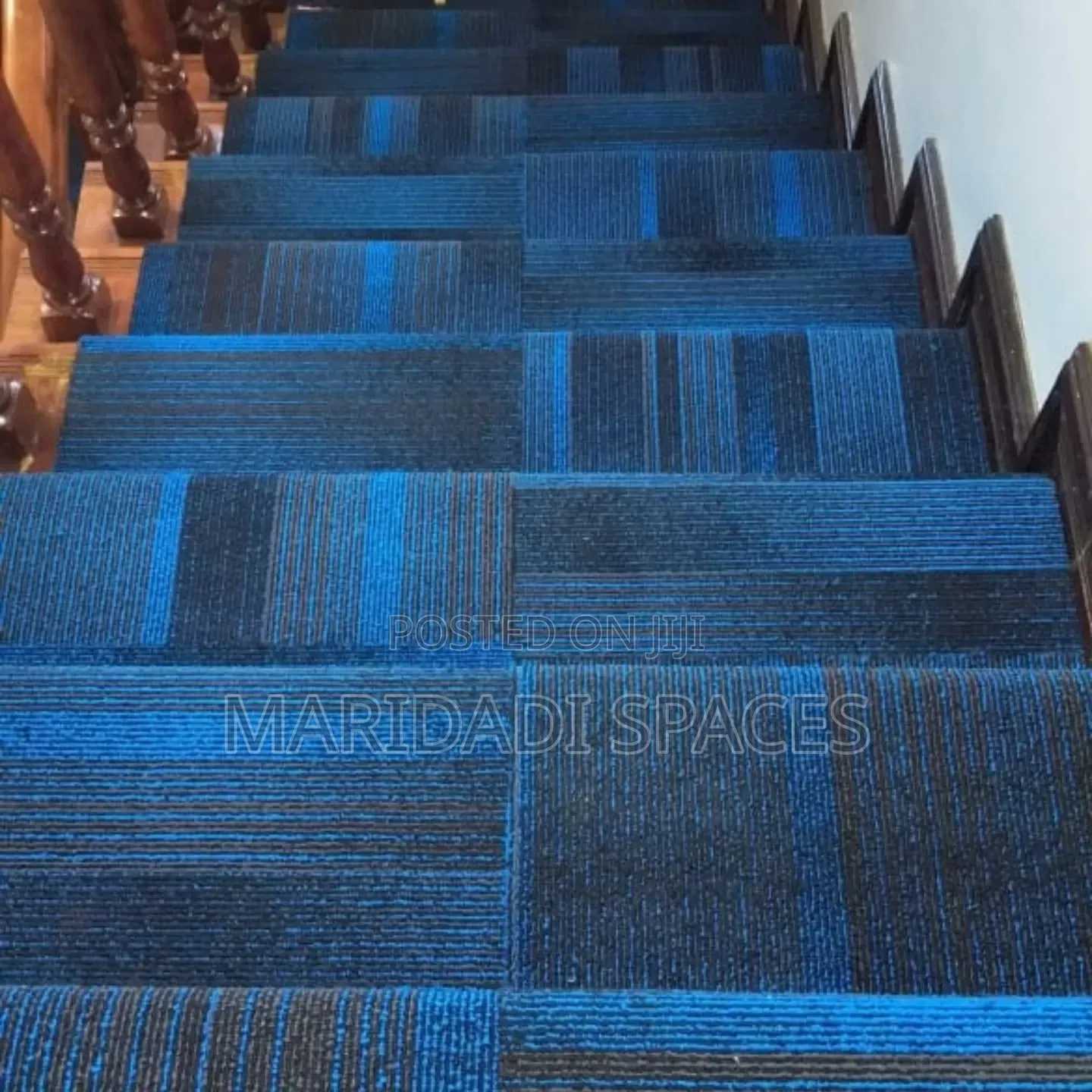 Reusable and Easy to Remove Carpet Tiles