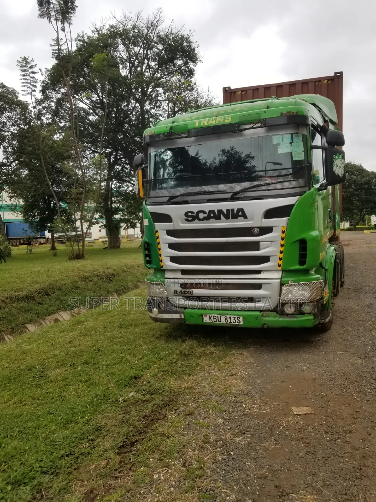 Movers and transport.Ooen Body,closed Body,skeleton and Flatbeds.28 T