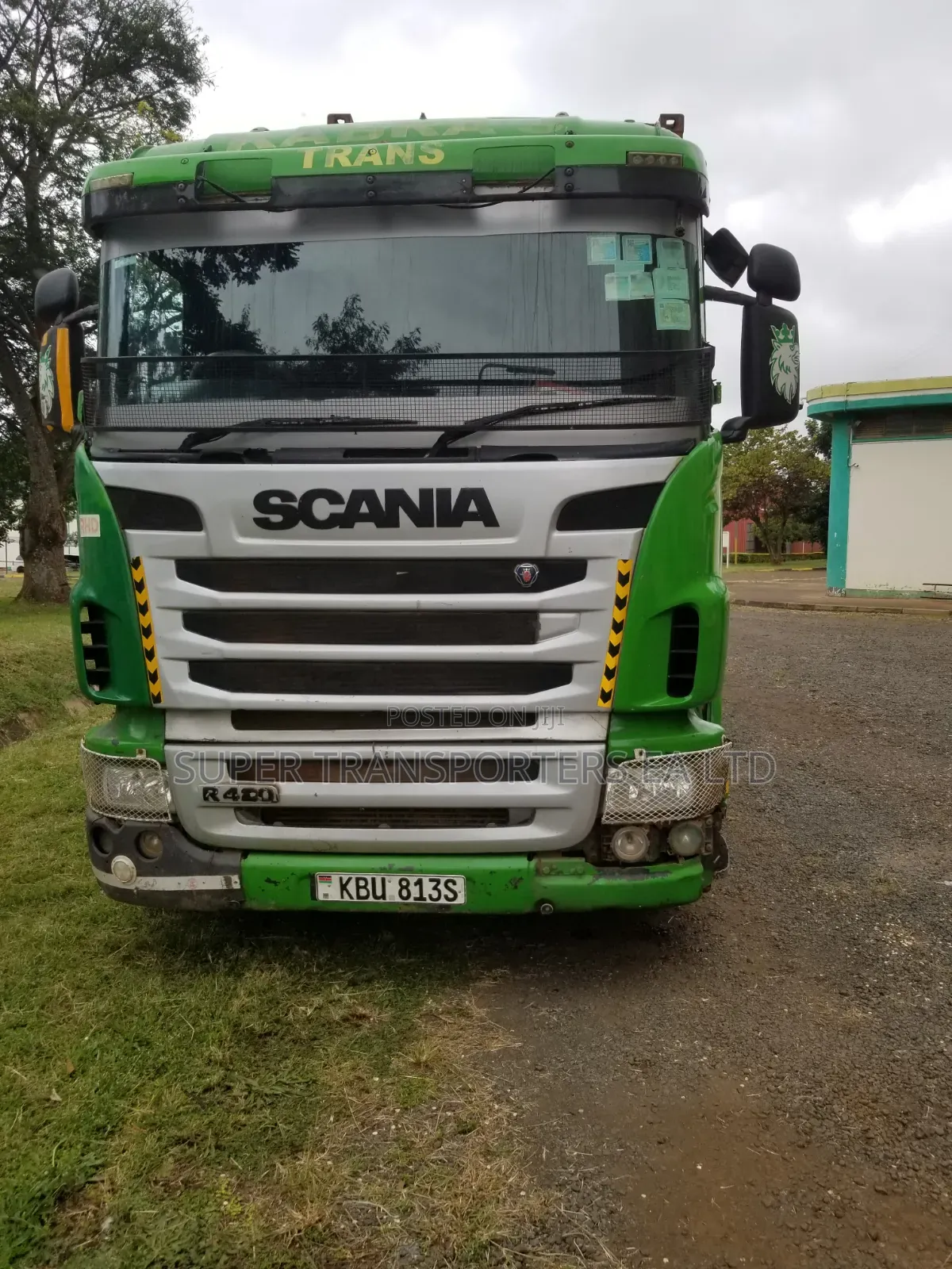 Movers and transport.Ooen Body,closed Body,skeleton and Flatbeds.28 T