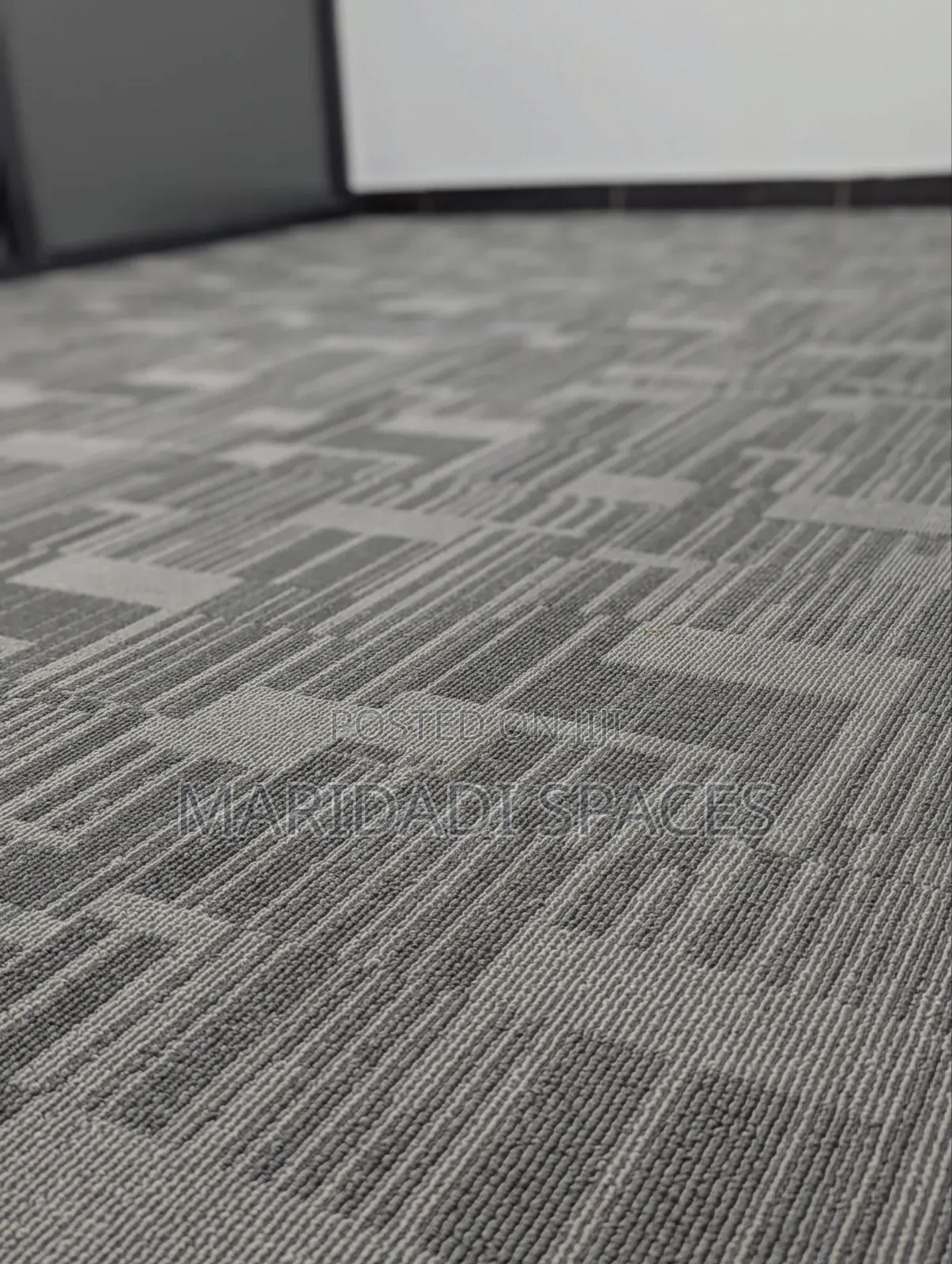 Soundproof & Comfortable Premium Quality Office Carpet Tiles