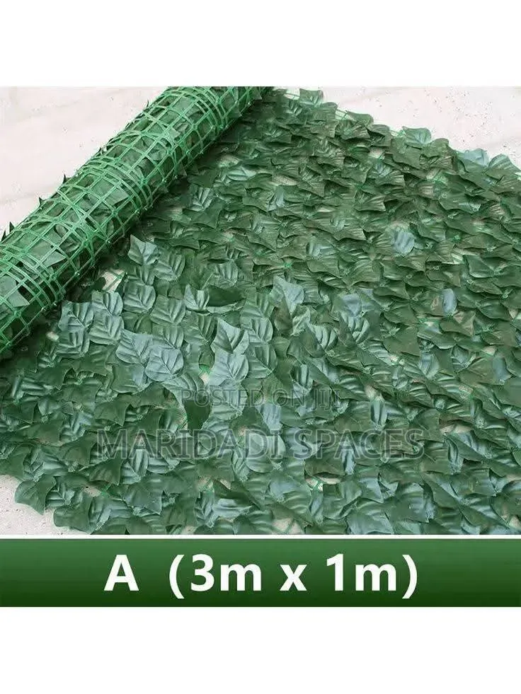 Expandable Green Leafy Hedge Roll - UV Resistant and Waterproof