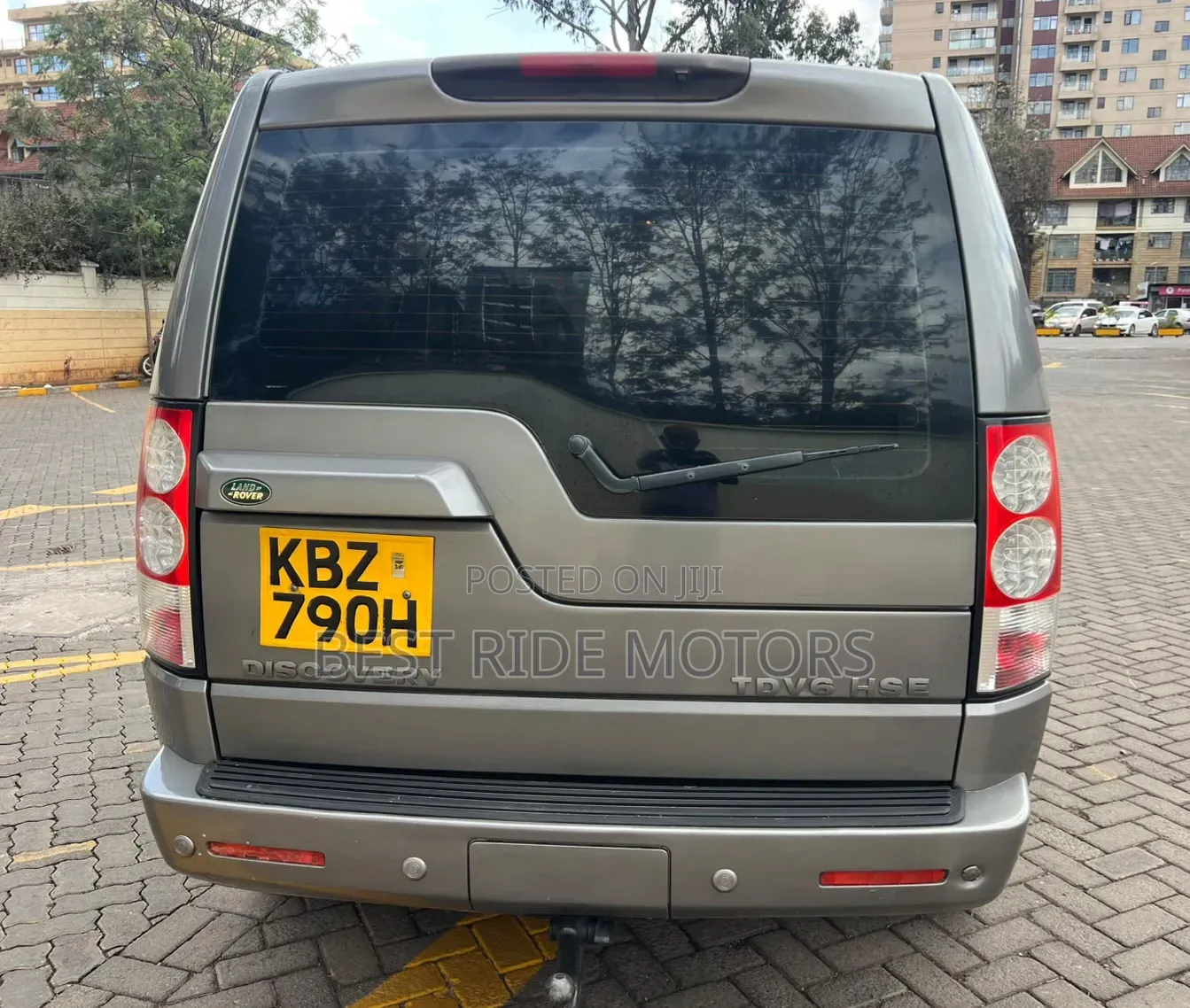 Land Rover Discovery 2009 Gray