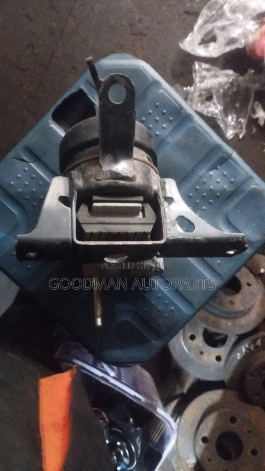 Fielder New Model 165/161 Engine Mount