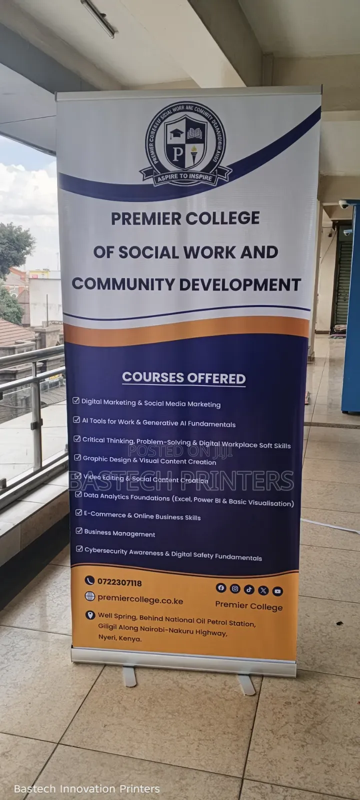 Professional Narrow Base Roll-Up Banner Stand and Printing